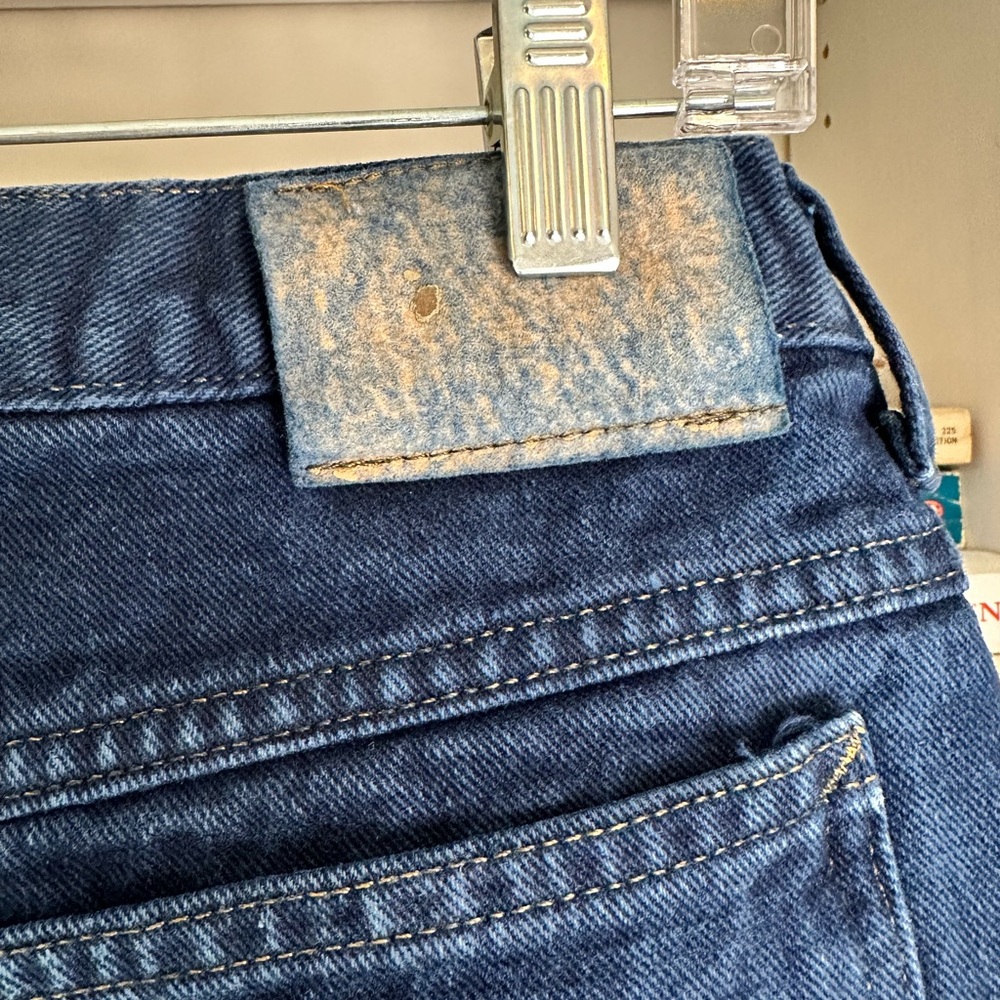 Girbaud Vintage Jeans.  Size 4 - Picture 7 of 9